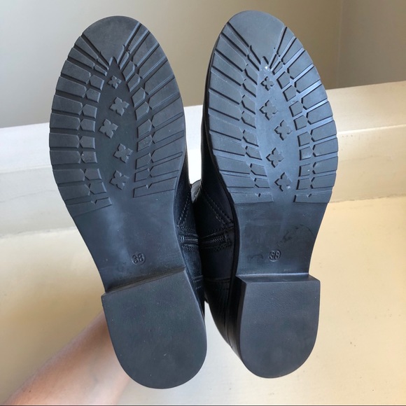 Italian Leather Chelsea Boots - Picture 8 of 8